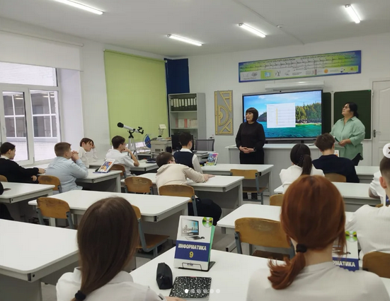 1 желтоқсан күні Павлодар қаласының № 5 ЖОББМ 9 сынып оқушылары үшін Дүниежүзілік ЖИТС-пен күрес күніне орай  өткізілген «Біз өмірді таңдаймыз» атты білім беру семинары 