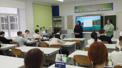 1 желтоқсан күні Павлодар қаласының № 5 ЖОББМ 9 сынып оқушылары үшін Дүниежүзілік ЖИТС-пен күрес күніне орай  өткізілген «Біз өмірді таңдаймыз» атты білім беру семинары 